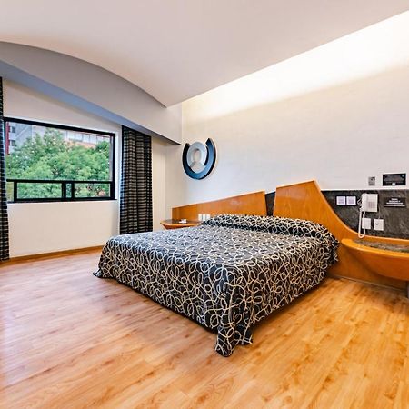 Hotel Pasadena Cdmx เม็กซิโกซิตี้ ภายนอก รูปภาพ